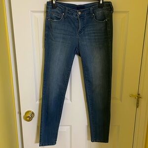 CELEBRITY PINK ANKLE & SKINNY JEGGINGS